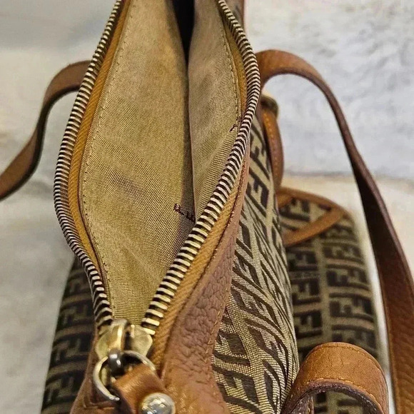 Fendi Cabas  Zucchino Handbag - Picture 14 of 16